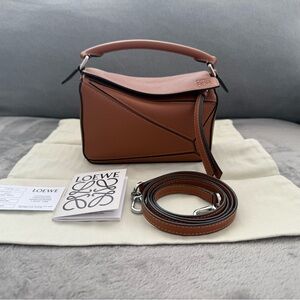 Loewe mini puzzle tan